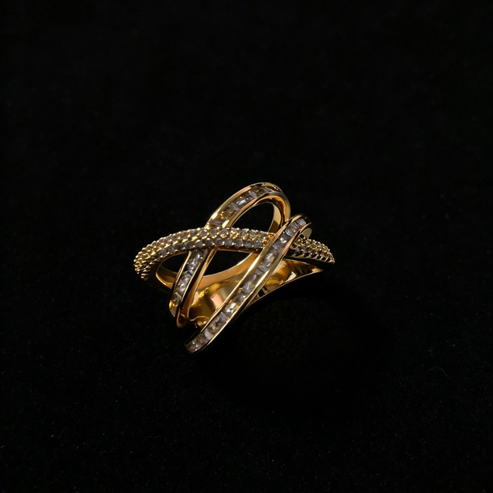 gold Cross-Shining Irregular Zircon Full-Diamond Ring_voghion.com