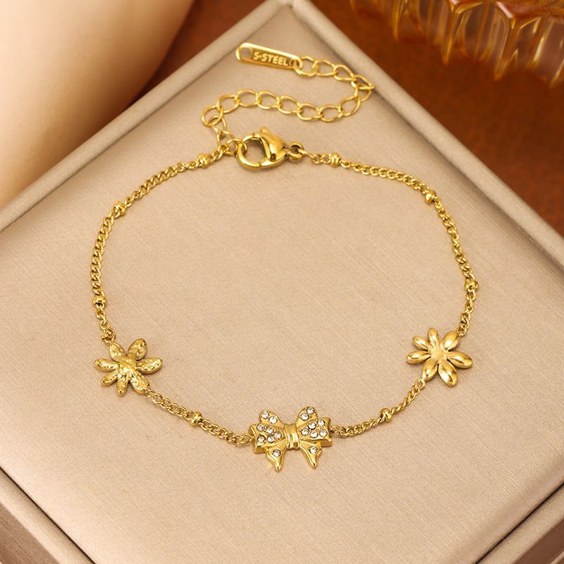 Elegant Iris Flower Bracelet High-end Designer Brushed Link Chain_voghion.com