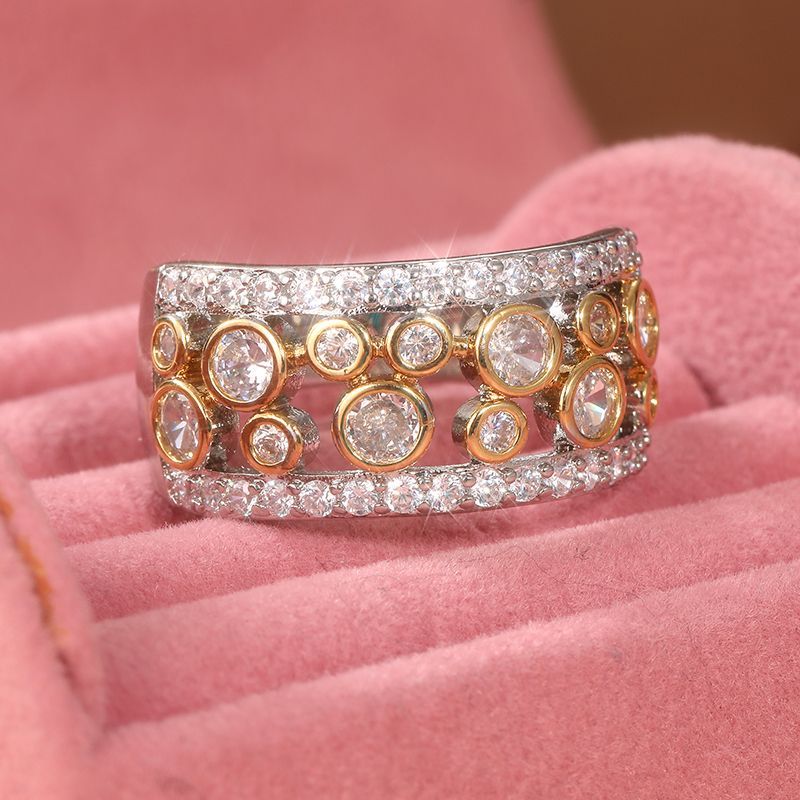 Anello designer bicolore elegante stile traforato versatile_voghion.com