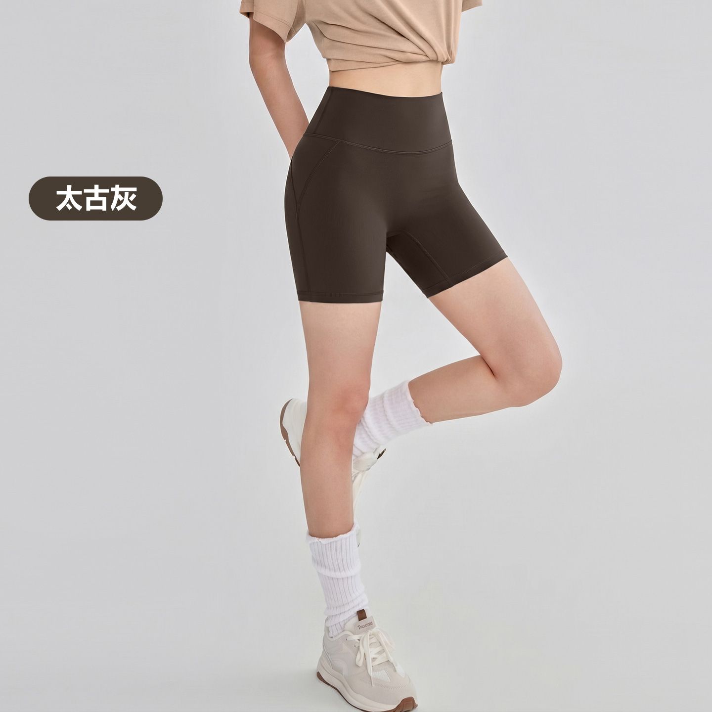双层云感健身短裤女高腰蜜桃臀无尴尬线瑜伽裤外穿运动紧身四分裤 图片 9