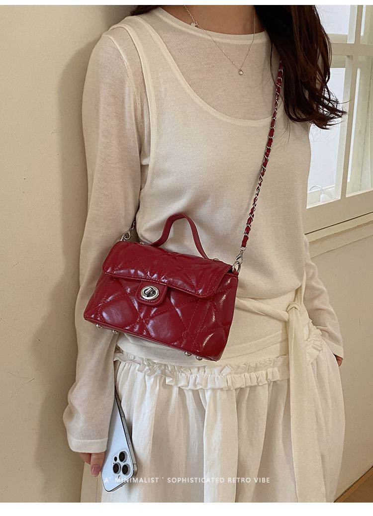 Borsa a spalla trapuntata in vernice donna borsa a tracolla chic_voghion.com