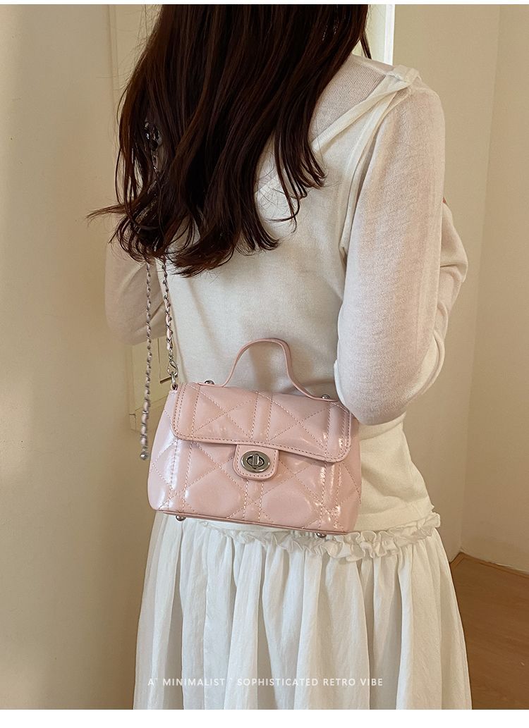 Borsa a spalla trapuntata in vernice donna borsa a tracolla chic_voghion.com