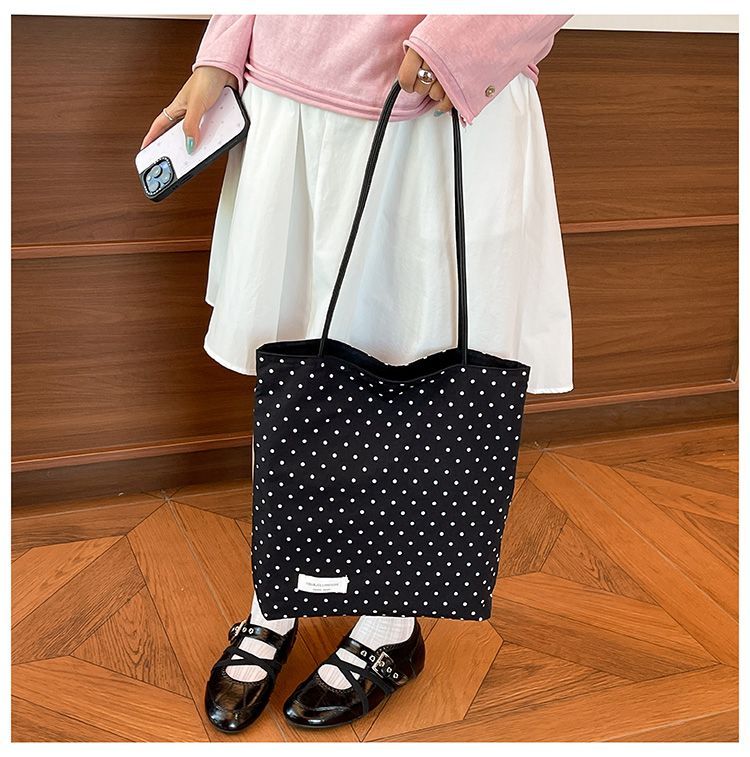 Borsa a tracolla da donna a pois leggera in nylon_voghion.com