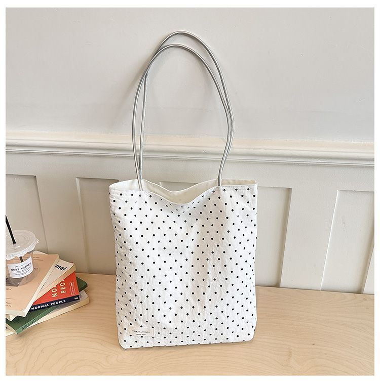 Borsa a tracolla da donna a pois leggera in nylon_voghion.com