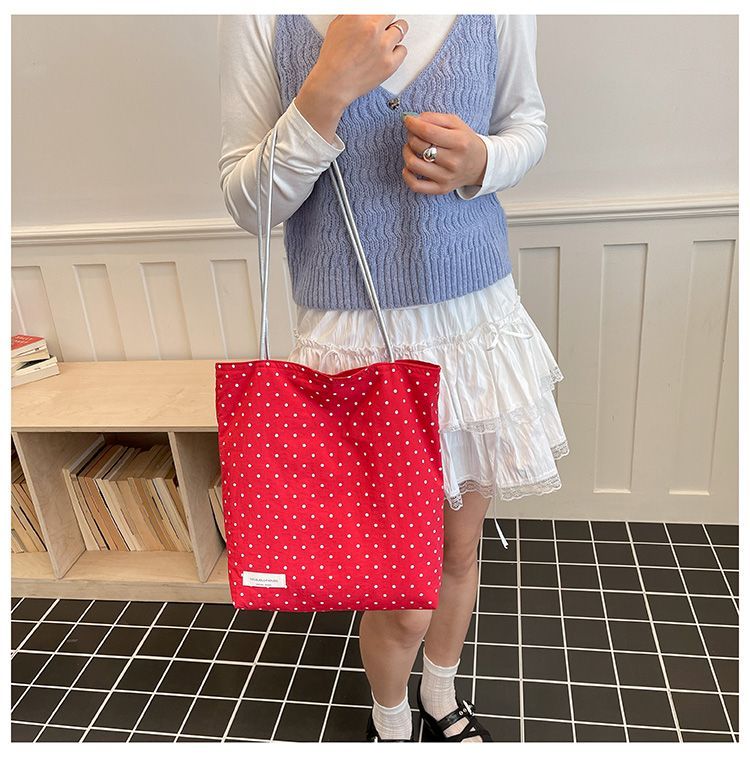 Borsa a tracolla da donna a pois leggera in nylon_voghion.com