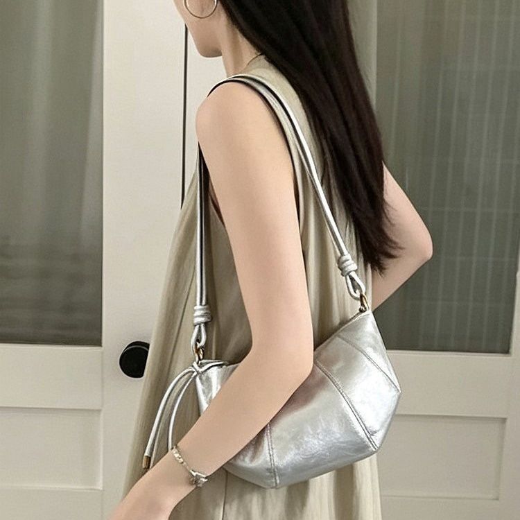 2026夏女新款包包小众单肩时尚牛角百搭通勤斜挎包饺子爆款月牙包 图片 4