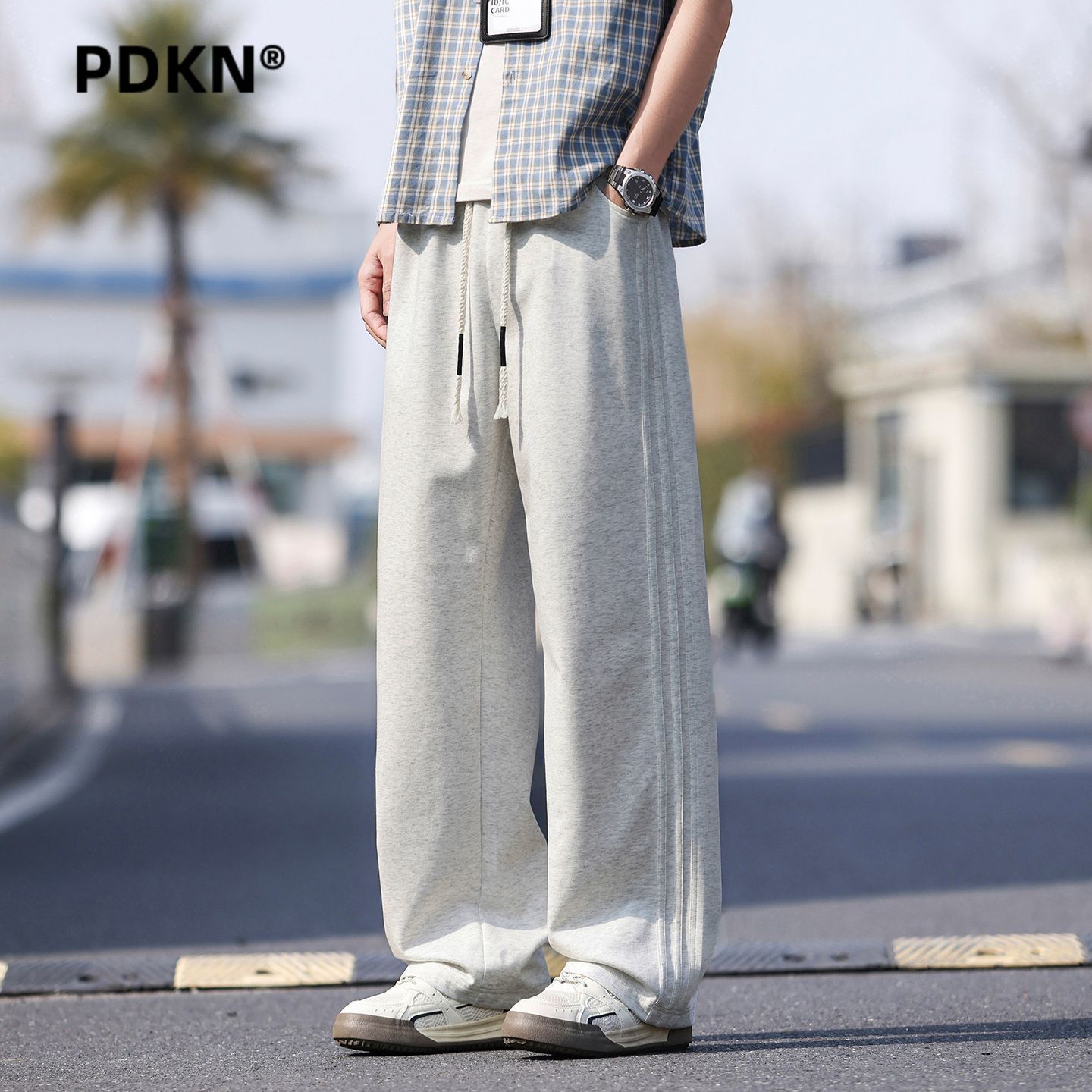 PDKN潮牌三条杠华棉休闲裤男2026夏季新款青少年亲肤透气运动卫裤3天内发货