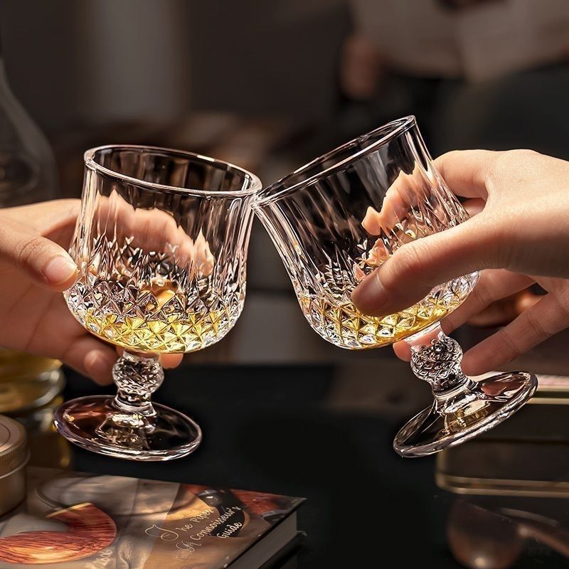 高颜值砖石高脚杯红酒杯水杯套装家用牛奶杯透明加厚饮料杯