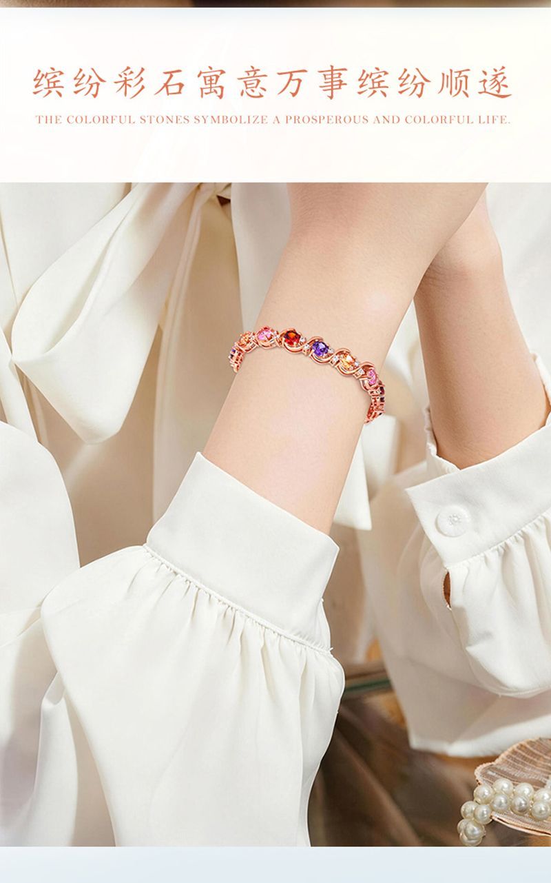 Rose Gold Crystal Zircon Bracelet detail image 13
