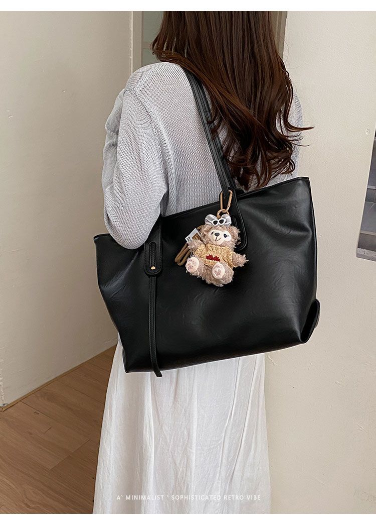 Large Capacity Shoulder Tote Bag For Daily Use And Commuting_voghion.com