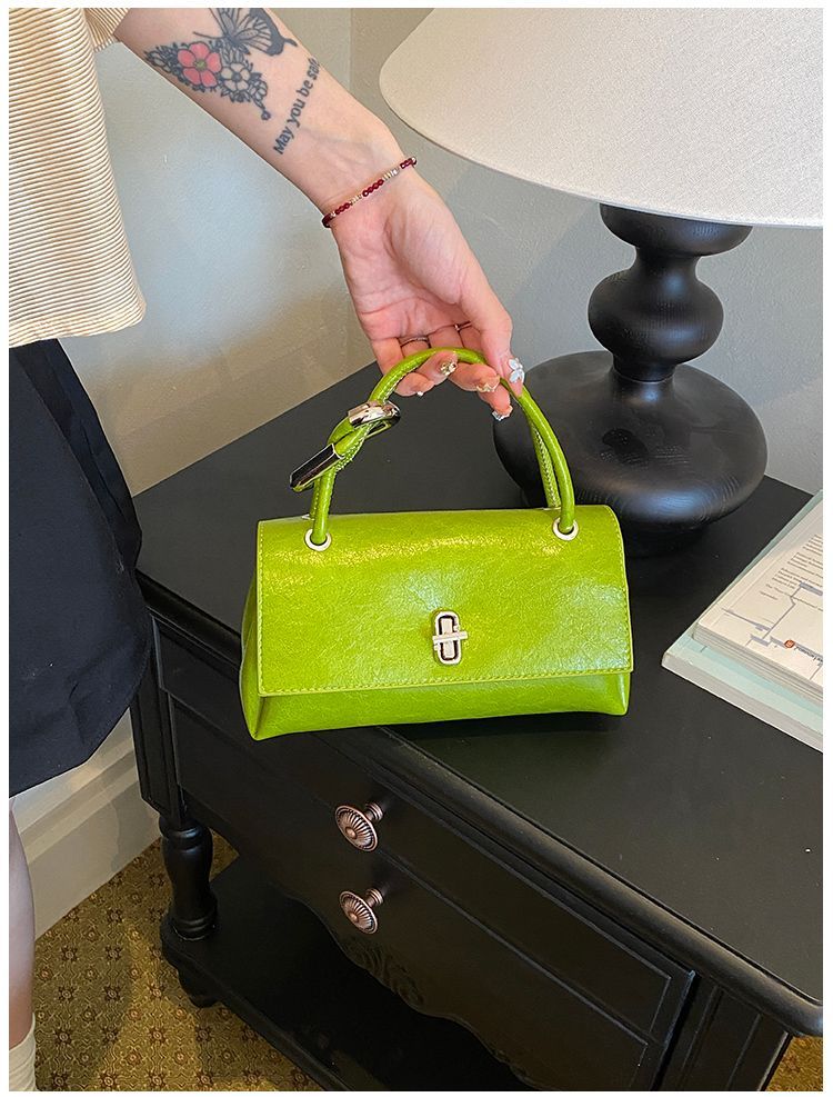Elegant Women's Shoulder Bag Simple Versatile Handbag Crossbody_voghion.com