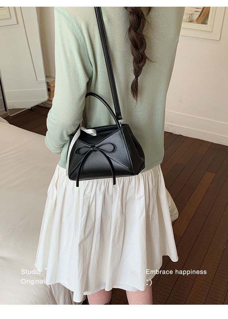 Fashionable Bowknot Small Square Crossbody Shoulder Bag For Women_voghion.com