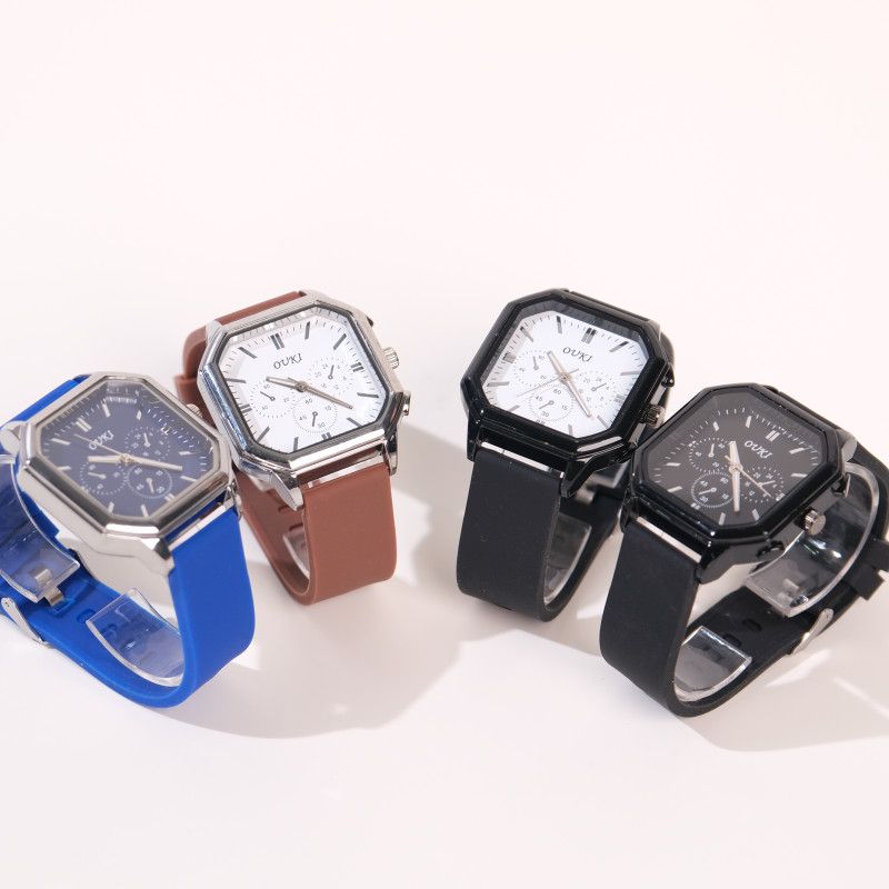 Stylish Square Men's Watch With Large Dial And Silicone Strap_voghion.com