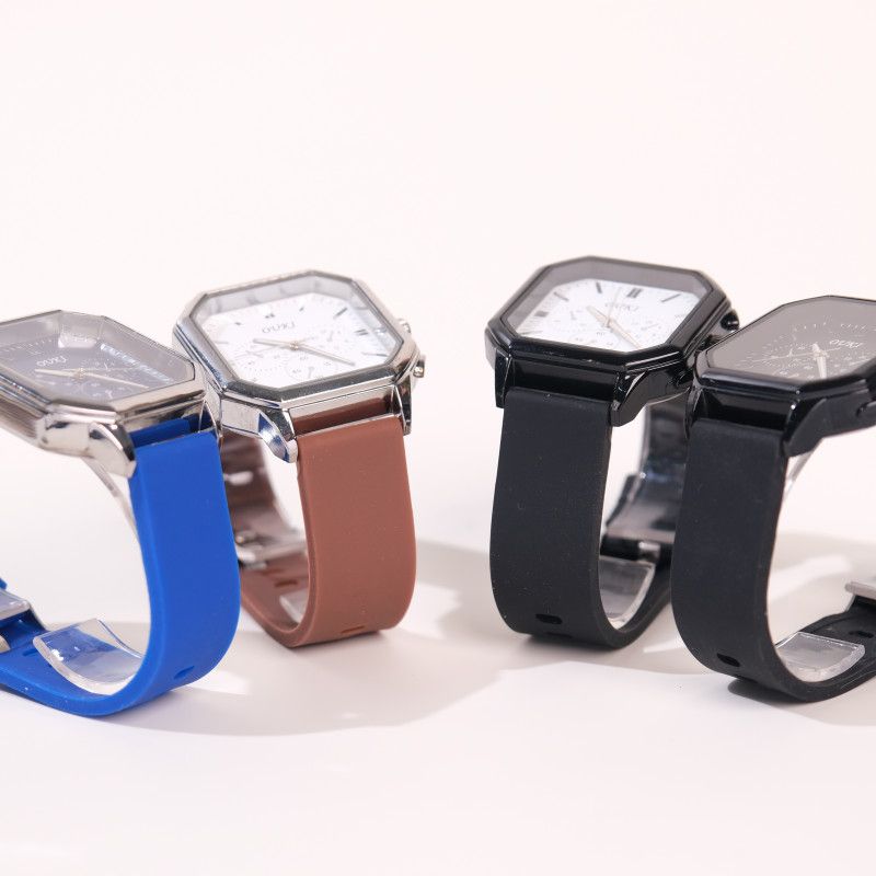 Stylish Square Men's Watch With Large Dial And Silicone Strap_voghion.com