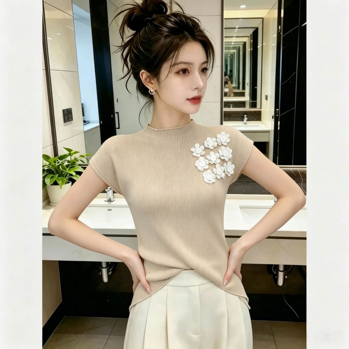 Three-dimensional Floral Short-sleeve Knit Women, 2026 New Korean Style, Summer Light Luxury, Versatile, Slimming,_ecoleips.com