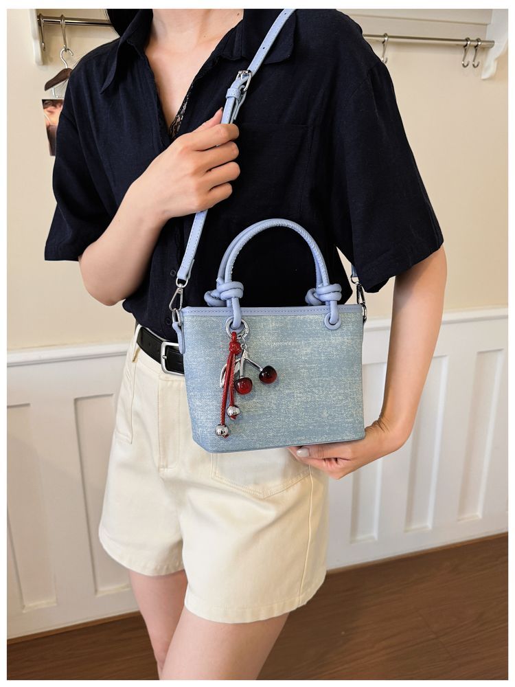 Luxurious Designer Women's Shoulder Bag Macaron Commuter Handbag_voghion.com