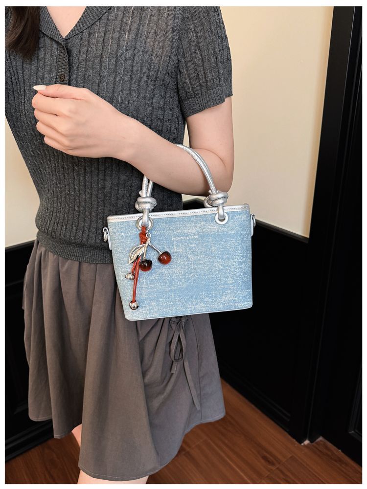 Luxurious Designer Women's Shoulder Bag Macaron Commuter Handbag_voghion.com