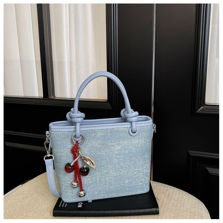 Luxurious Designer Women's Shoulder Bag Macaron Commuter Handbag_voghion.com