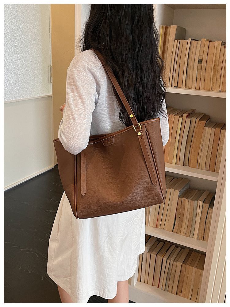 High-end Women's Shoulder Bag For Students Summer Style_voghion.com
