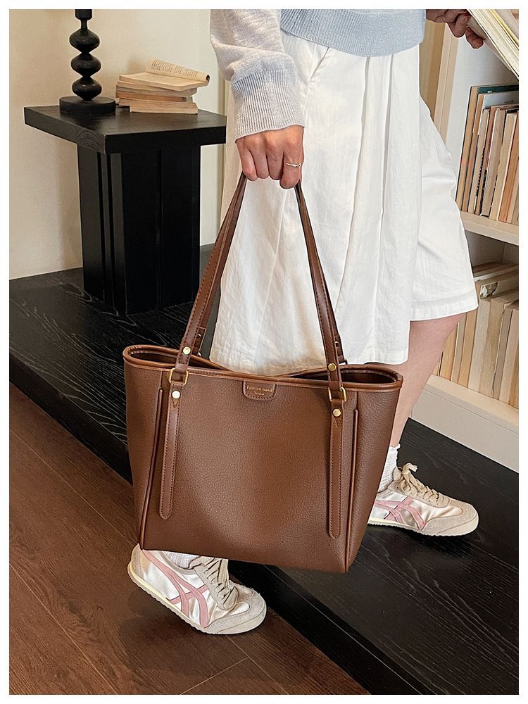 High-end Women's Shoulder Bag For Students Summer Style_voghion.com