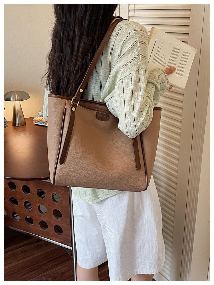 High-end Women's Shoulder Bag For Students Summer Style_voghion.com