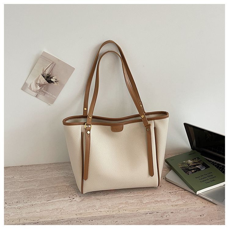 High-end Women's Shoulder Bag For Students Summer Style_voghion.com