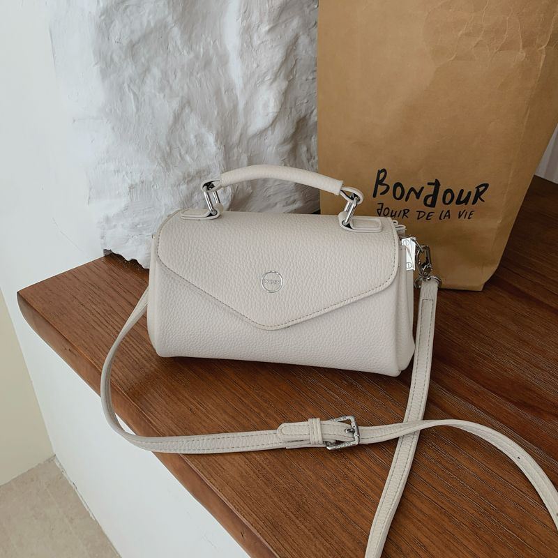Versatile Solid Color For Women 2026 Summer New Korean Style Fashionable Shoulder Simple Handheld Crossbody Small Square_voghion.com