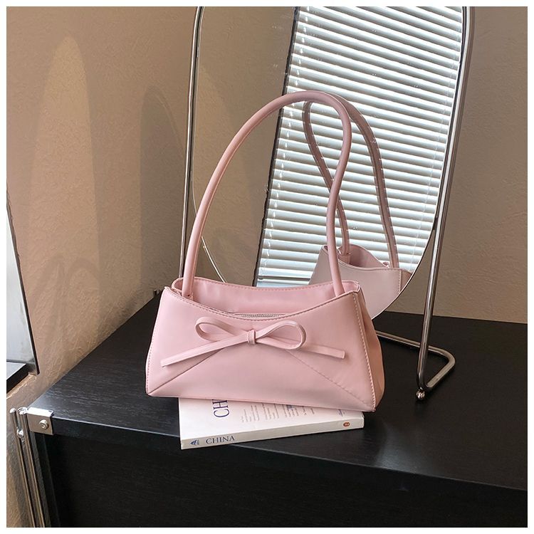 Elegant Women's White Shoulder Bag, Large Capacity Handbag_voghion.com