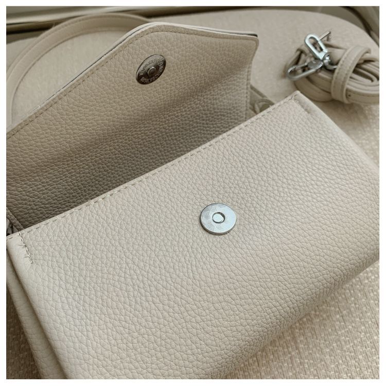 Versatile Women's Solid Colour Shoulder Bag Elegant Crossbody_voghion.com