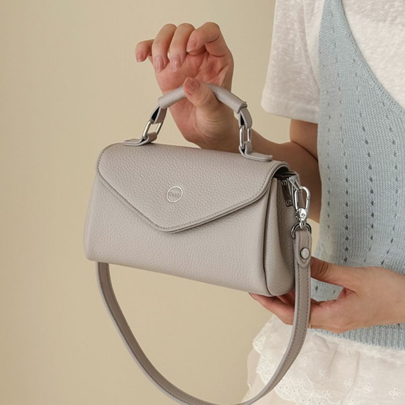 Versatile Solid Color For Women 2026 Summer New Korean Style Fashionable Shoulder Simple Handheld Crossbody Small Square_voghion.com