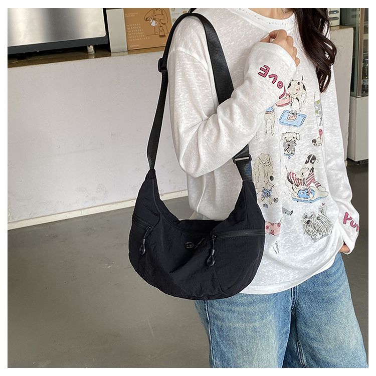 Japanese Style Lightweight Nylon Dumpling Crossbody Hobo Bag_voghion.com