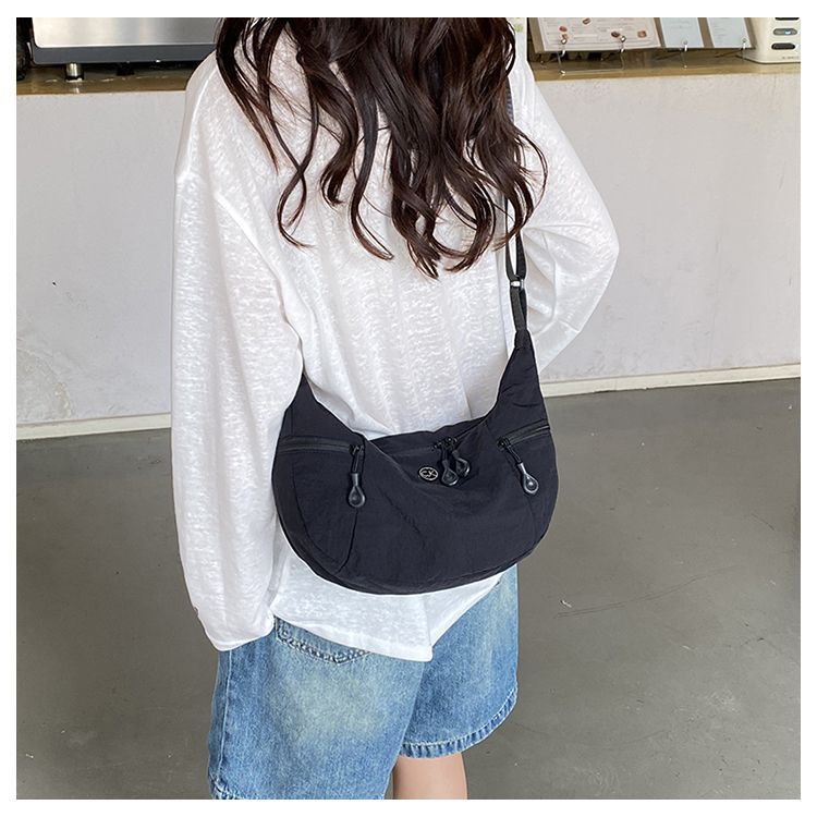 Japanese Style Lightweight Nylon Dumpling Crossbody Hobo Bag_voghion.com