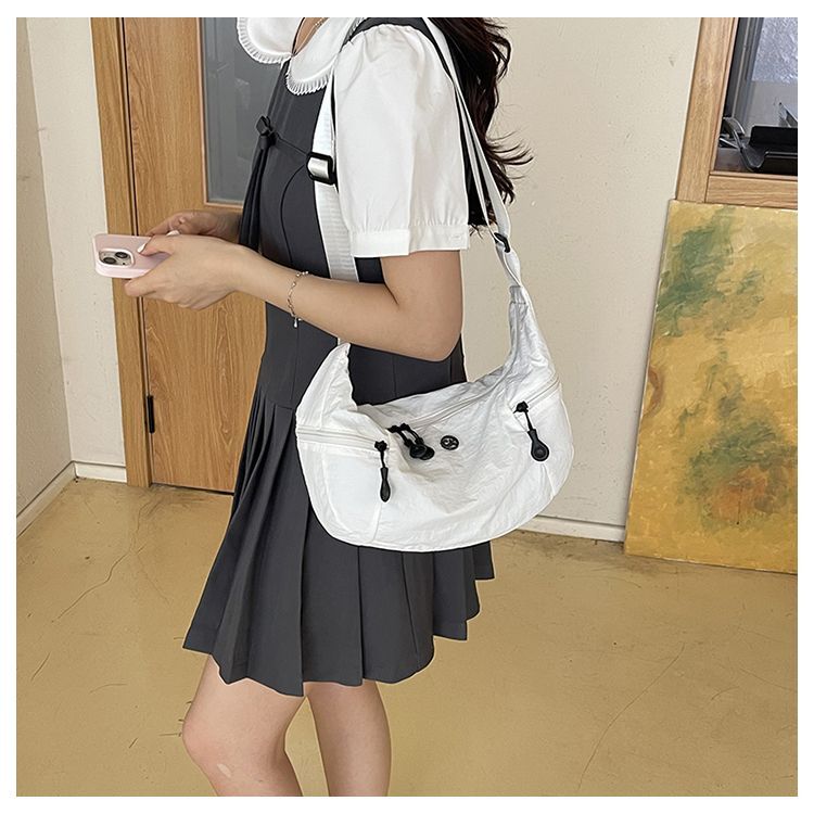 Japanese Style Lightweight Nylon Dumpling Crossbody Hobo Bag_voghion.com