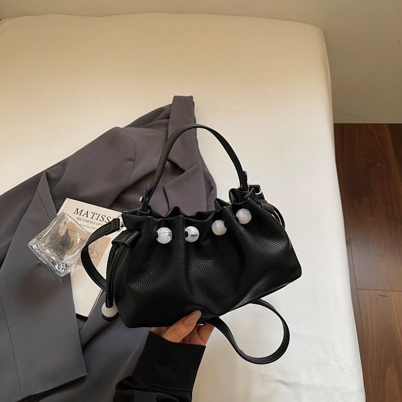 This Year's Popular Versatile Cloud Handbag Is The 2026 New Summer Fashion Niche Textured Commuter Shoulder And_voghion.com