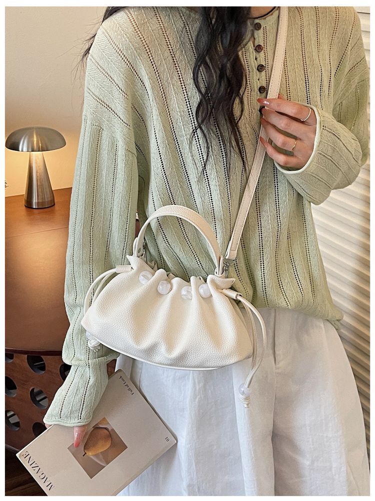 Versatile Cloud Handbag For Women Textured Commuter Shoulder Bag_voghion.com
