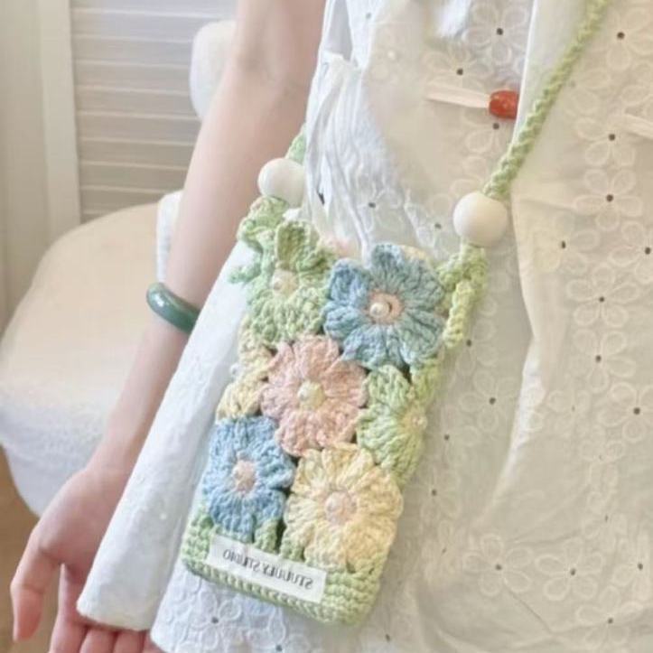 夏日新款毛线小花包 钩织春日珍珠繁花手机包斜挎diy材料手工编织