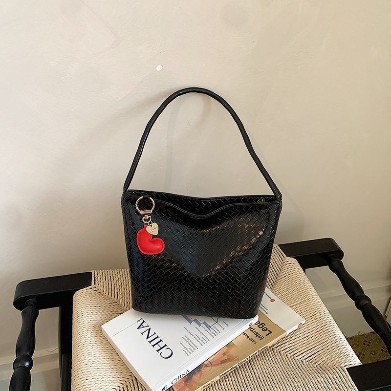 Squisita borsa a tracolla da donna in tessuto argentato, modello 2026, design di nicchia di alta gamma, borsa a spalla ideale per pendolari._voghion.com