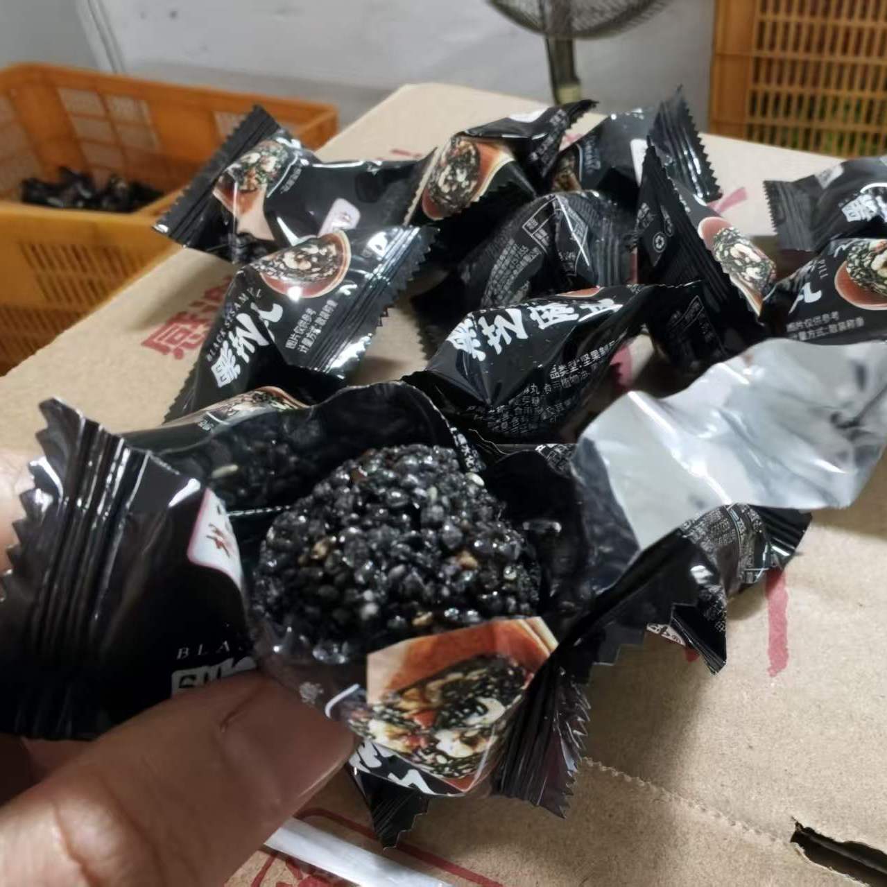 【整箱35包】黑芝麻丸开袋即食浓香不腻休闲零食点心茶配独立包装 图片 5