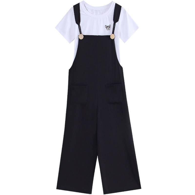Internet celebrity small bib suit women's summer 2020 new all-match age-reducing age-reducing skin-thin suspenders two-piece set
