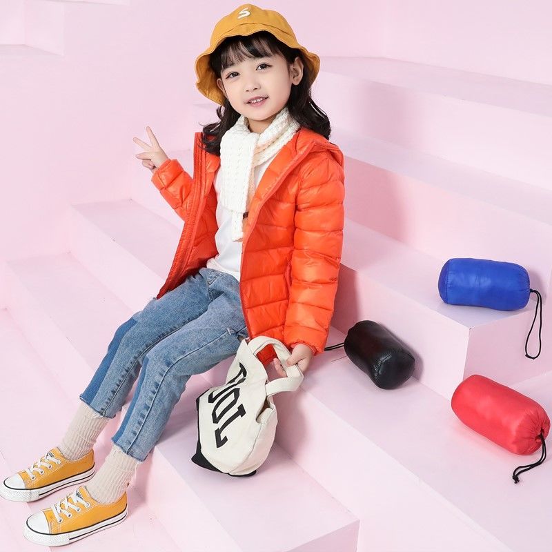 2022 new children's down jacket light and thin boys and girls children's baby short hooded autumn and winter down jacket