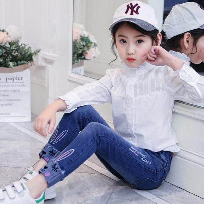 Girl's hole jeans spring and autumn pants 2020 new fashion and loose style children's Korean version girl's father pants