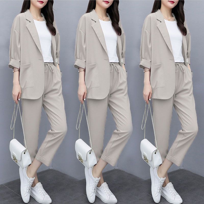 Two piece / one piece 2020 new Blazer Jacket Large Korean loose and slim casual suit suit for women