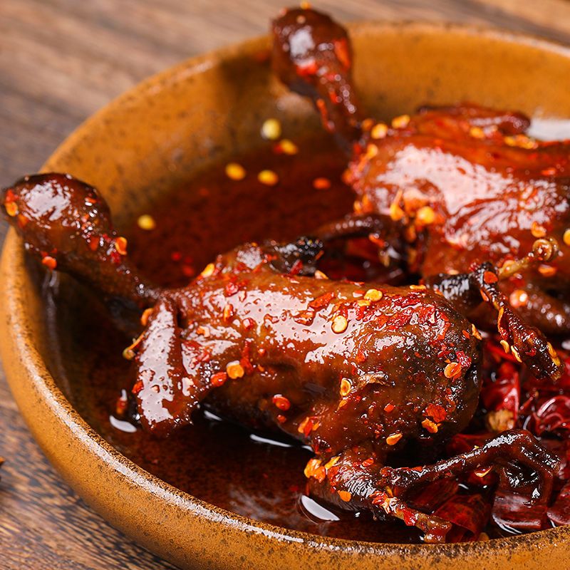 香辣鹌鹑即食网红麻辣零食小吃休闲食品肉制品熟食山东特产卤鹌鹑