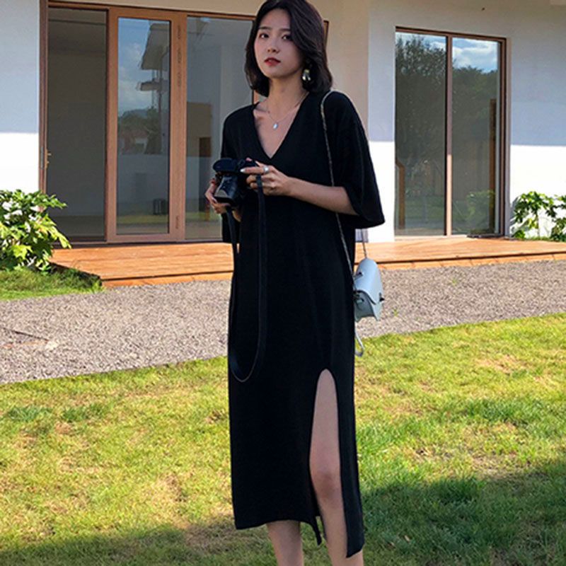 Fat MM extra large size 300 catties slit dress female 2023 spring and summer new short-sleeved mid-length knee-length T-shirt dress