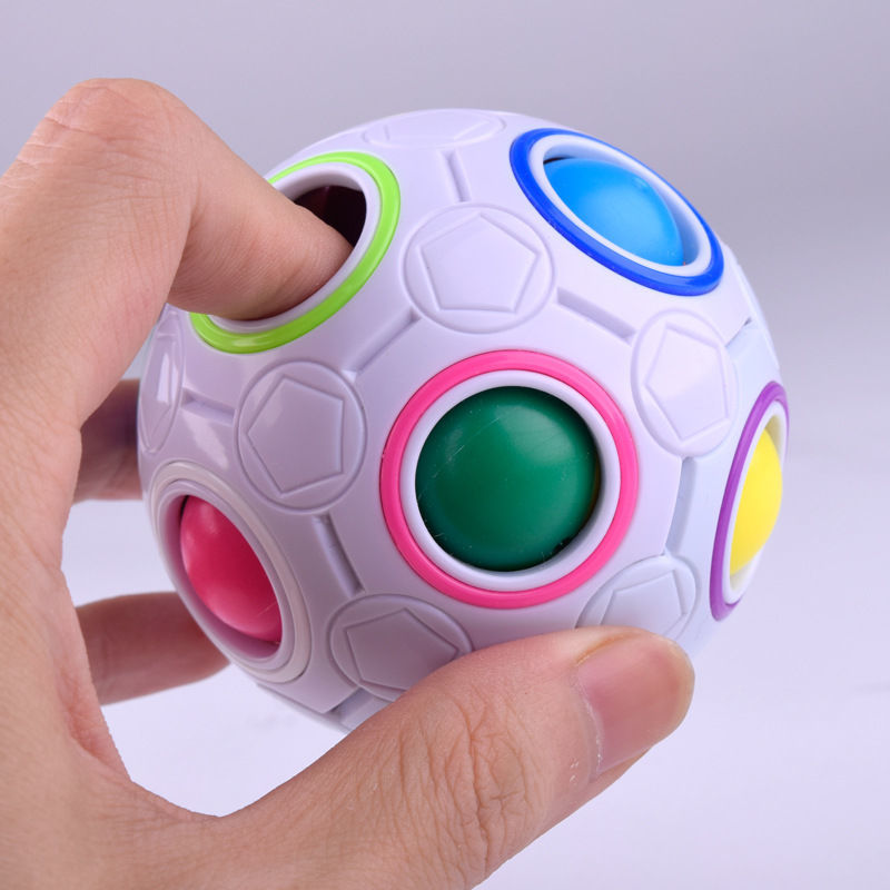 益智玩具智力儿童减压魔方初学者异形彩虹球创意手指23足球宝宝L