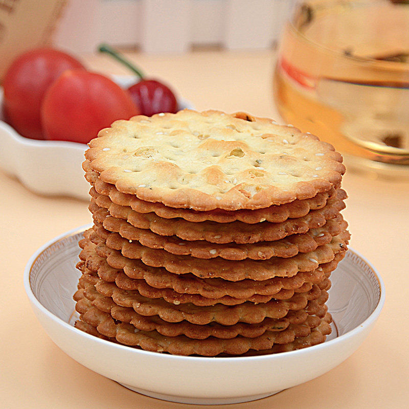嘉士利葱油薄饼828g香葱咸味薄脆葱香味饼干整箱零食小吃代餐饱腹