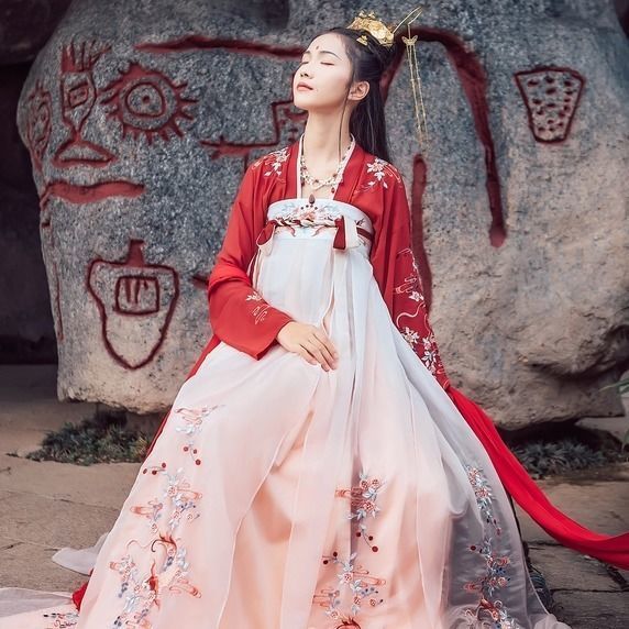 Hanfu women's brocade carp embroidery ancient style Tang system breast length Ru skirt high waist autumn and winter traditional elegant ancient dress improved fairy skirt