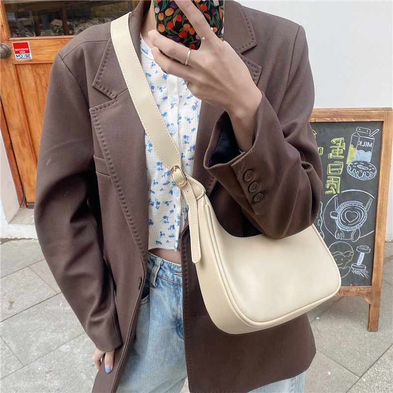 Retro Vintage axillary bag for women 2020 simple and versatile handbag moon dumpling bag Single Shoulder Messenger women's bag
