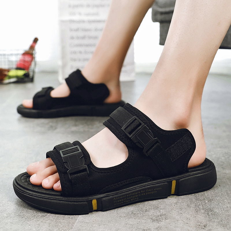 New summer sandals men's non-slip beach shoes personality outer wear dual-use slippers students breathable sandals flip flops