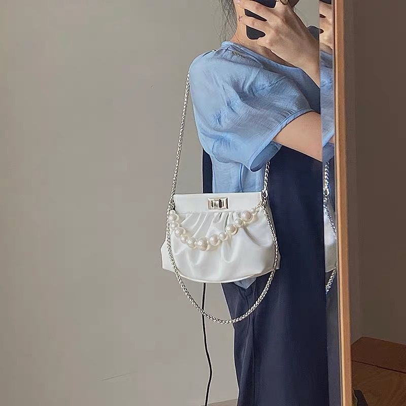 珍珠鏈條時尚小包包女2022春夏新款軟皮褶皺淑女單肩斜挎腋下包潮
